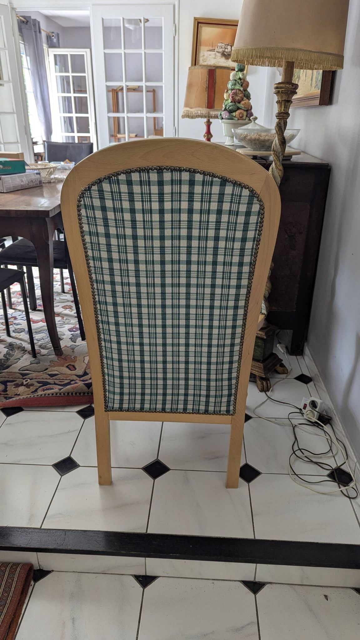 Cabriolet armchair / Louis Philippe style in perfect condition – Scottish fabric