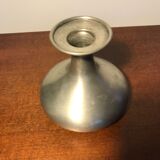 Tewter vase