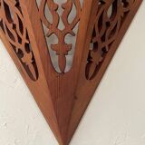 Paire d’appliques murales en bois