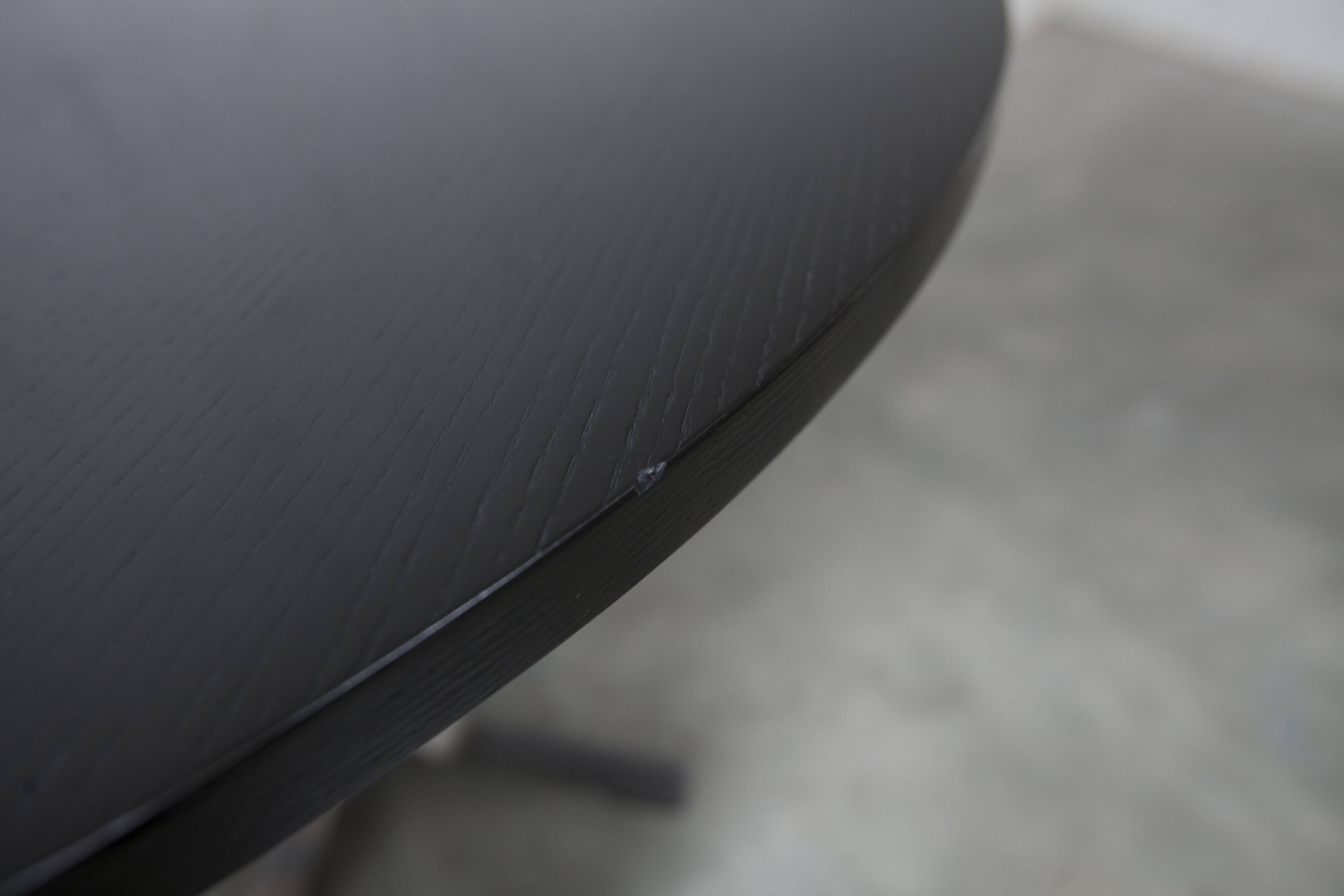 Round table rises and lowers Osvaldo Borsani black and chrome with extension