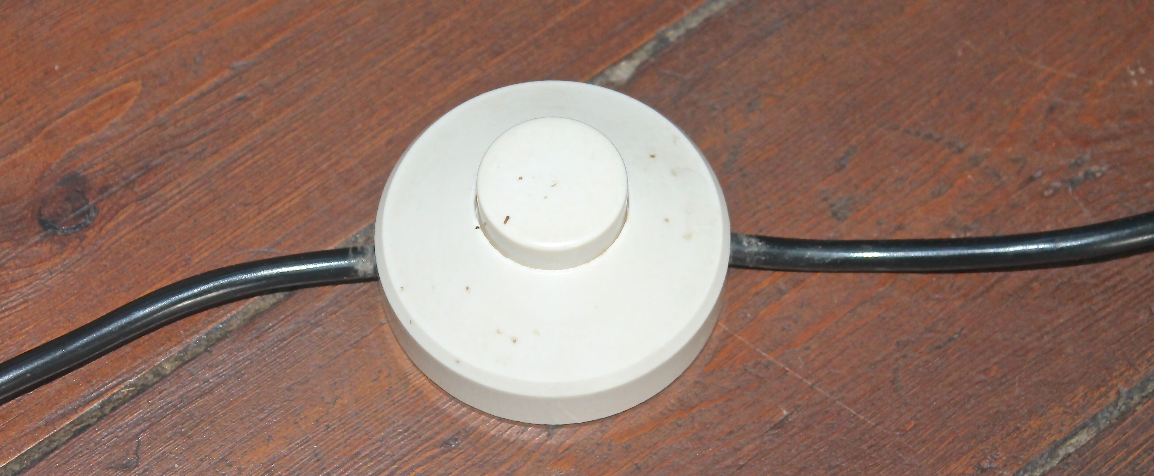 Guzzini arc floor lamp 1960/1970