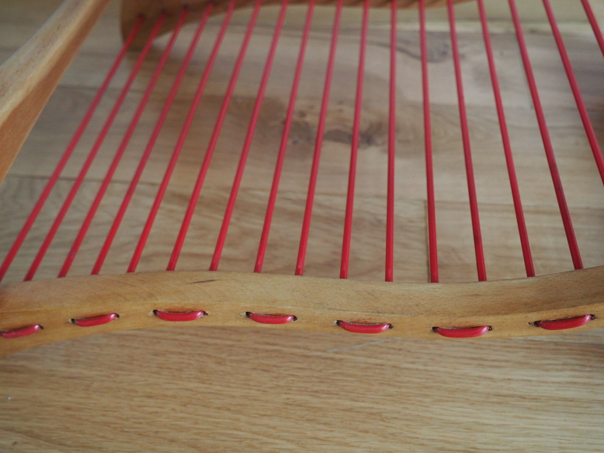 Side table scoubidou