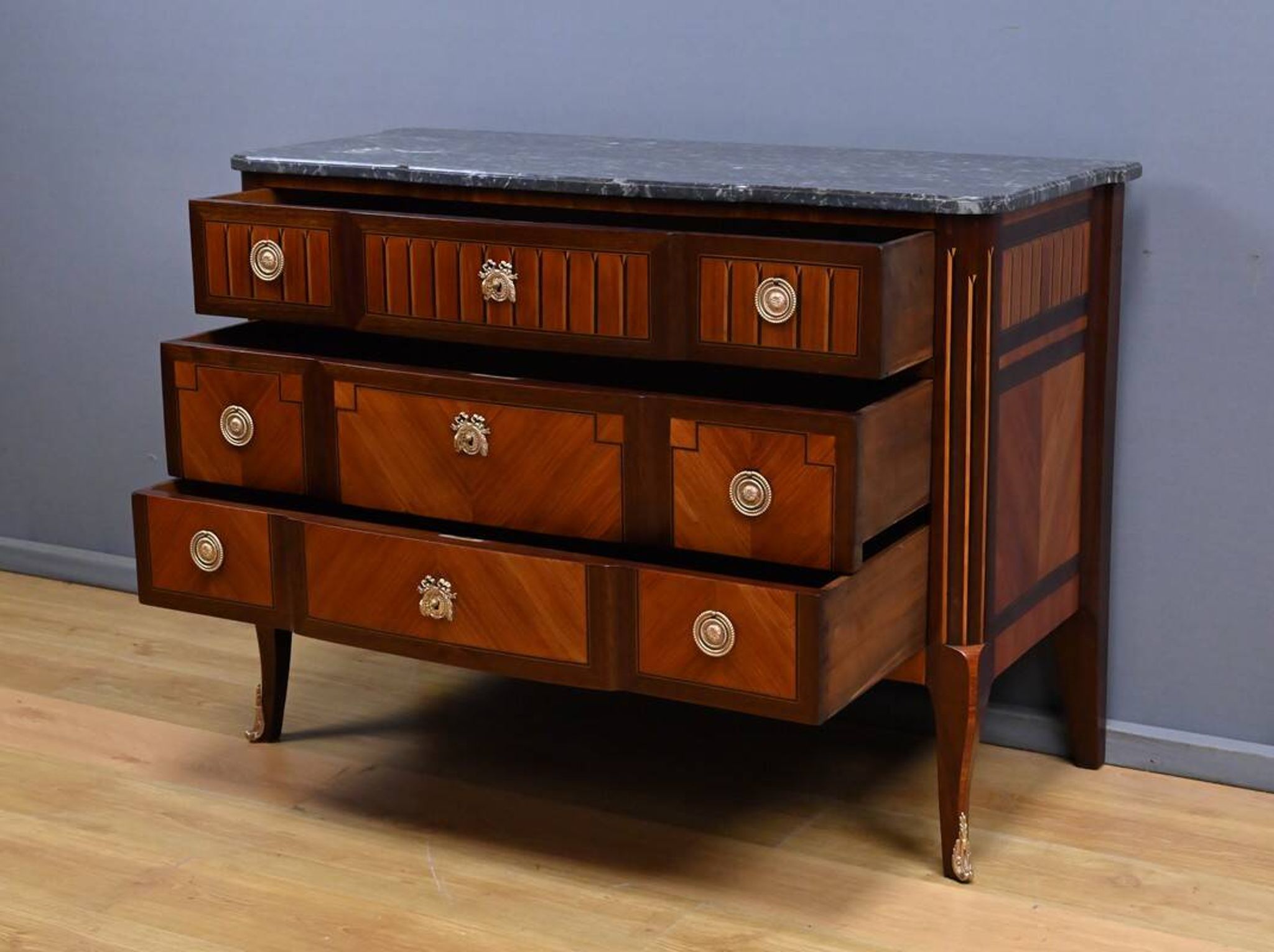 Mahogany and Rosewood Commode, Louis XVI style – 1st part of the 20th century