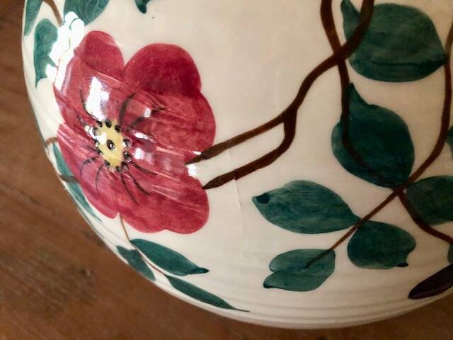 Saint Clement ball vase