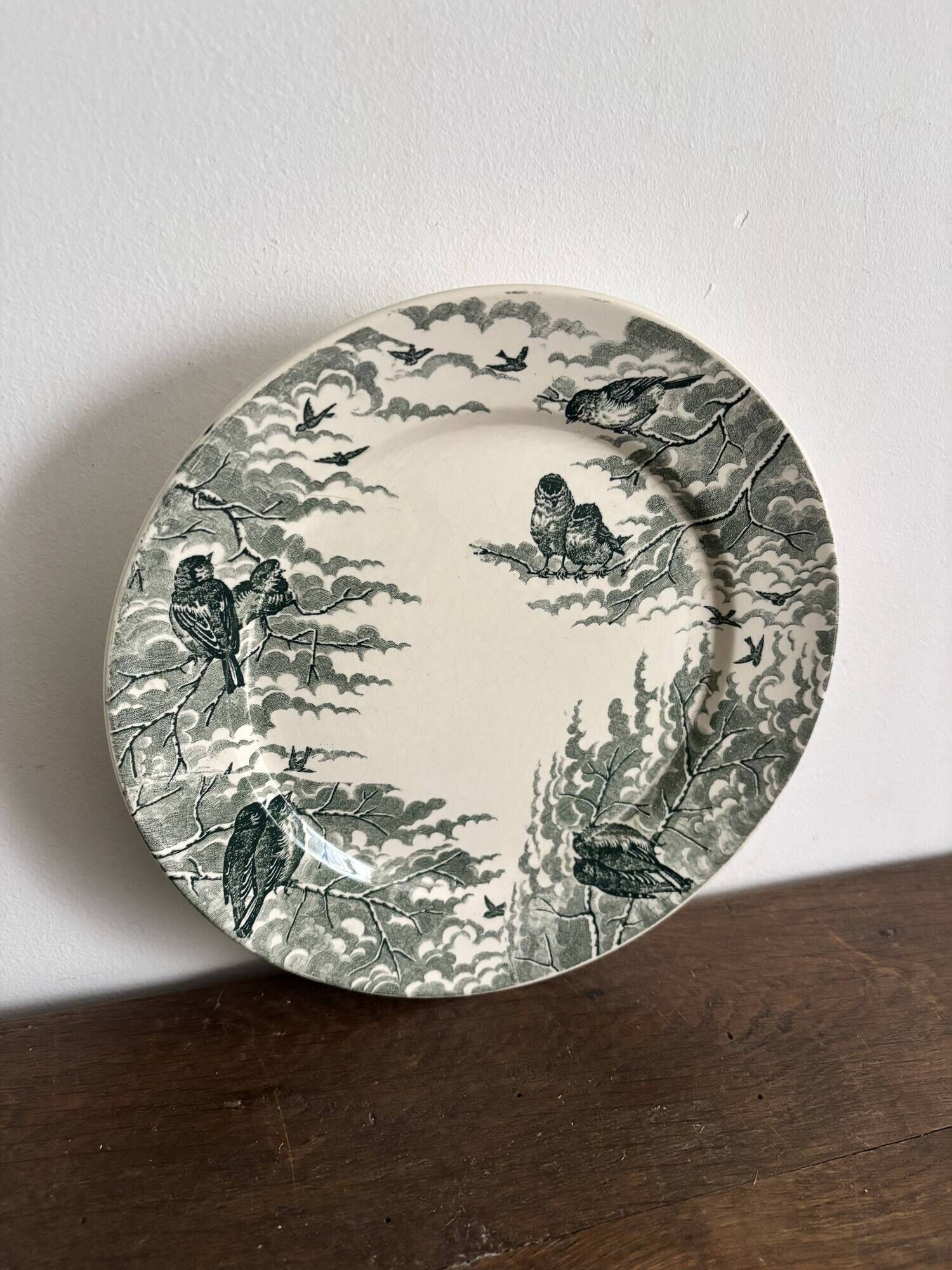Compotier ancien Sarreguemines – Modèle Neige – Décor oiseaux vert
