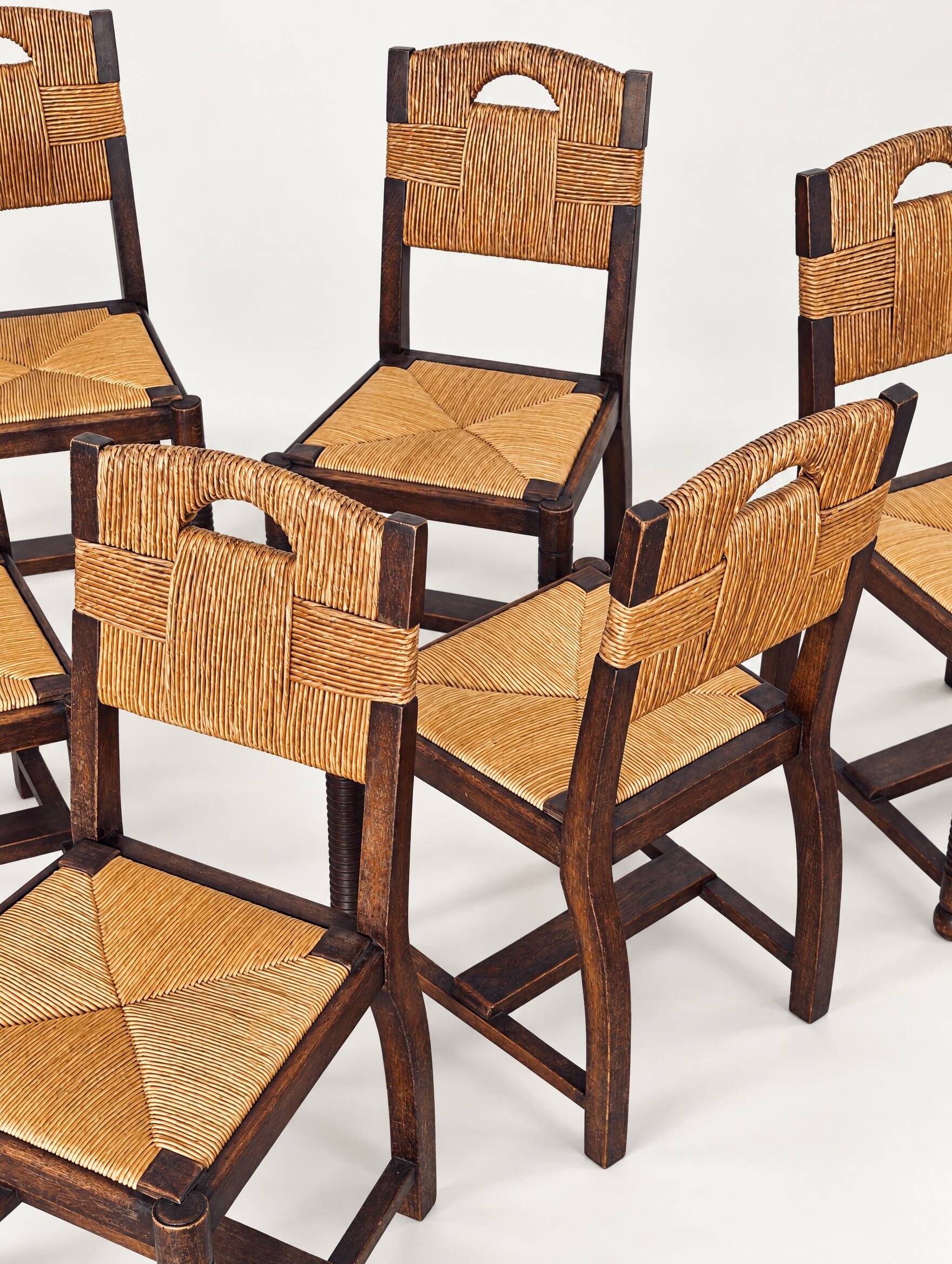 Suite de chaises par victor courtray
