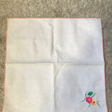 Serviettes en tissu brodées