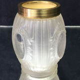 Vase ancien en verre et bague en laiton de style Louis XVI