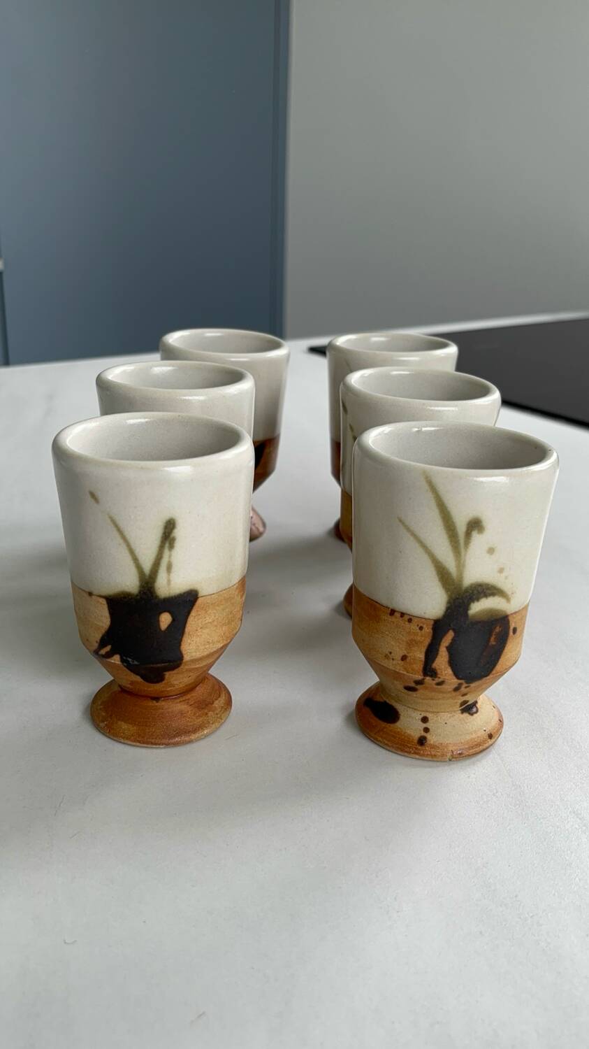 Set of 6 vintage ceramic footed coffee cups – artisanal style