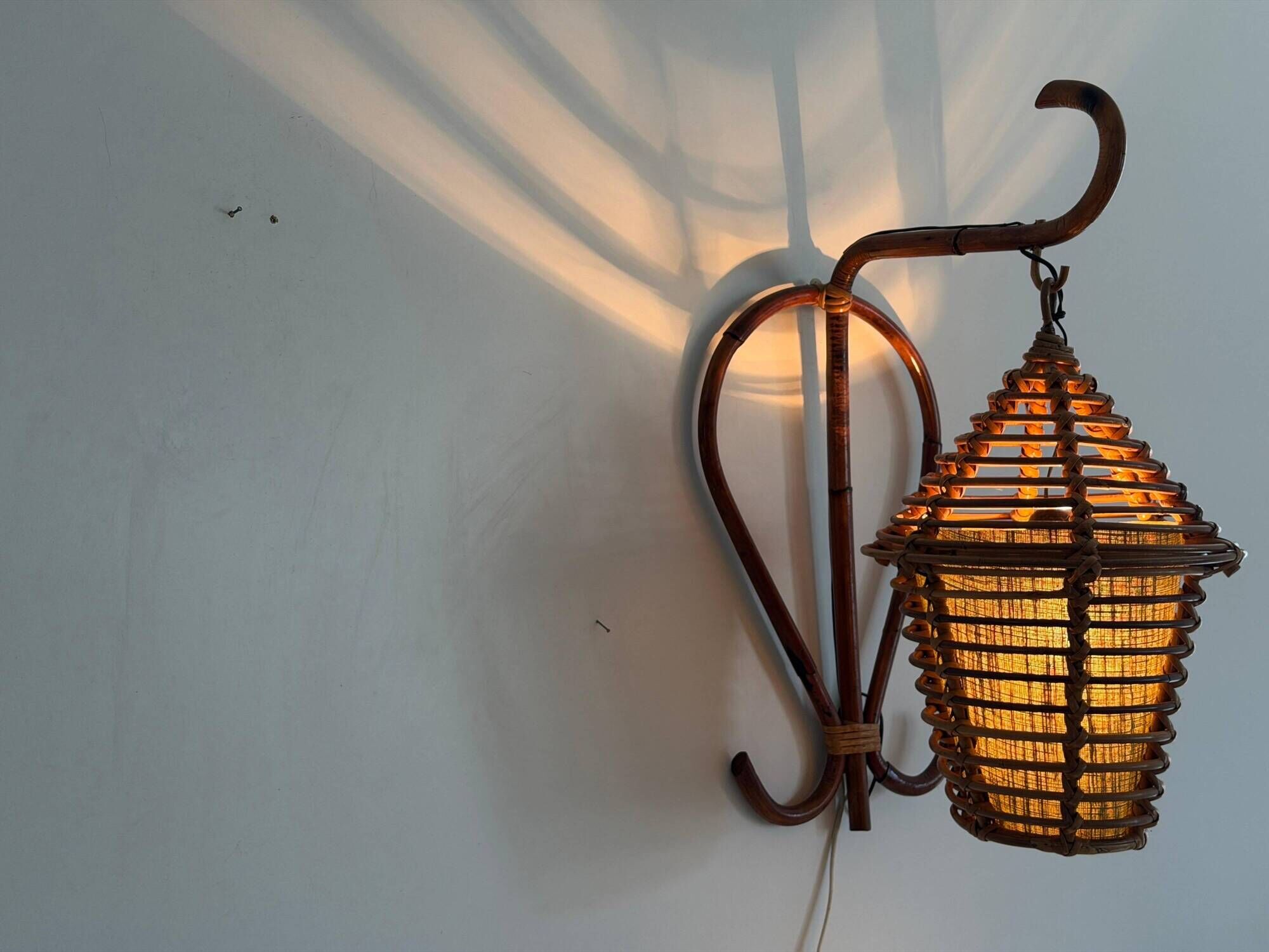 Unique wall lamp in bamboo and fabric, Lantern Design/One, Italy, 1960s