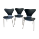 Set de 3 chaises modèle "3107" dites "série 7" d'Arne Jacobsen