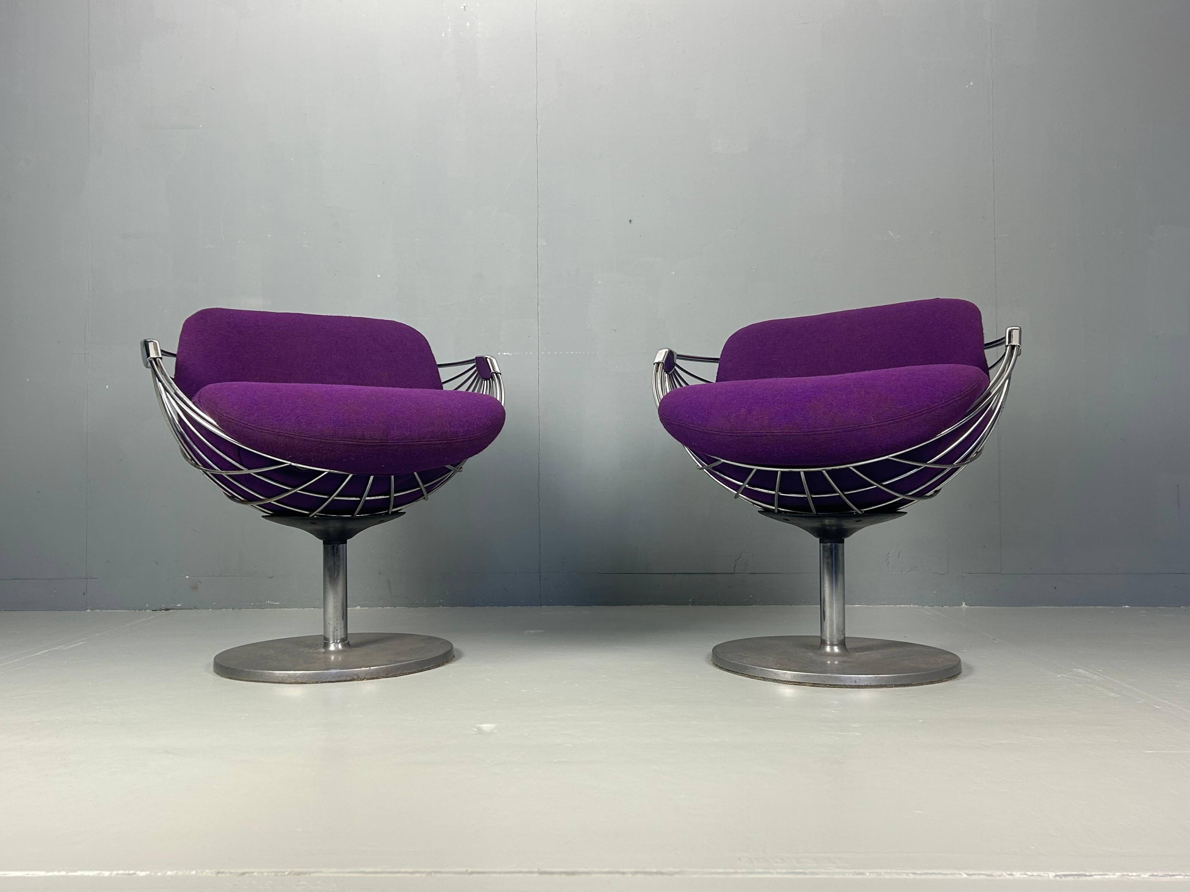 Rudi Verelst Set of 2 Original "Atomic" Ball Wire Lounge chairs, 1971