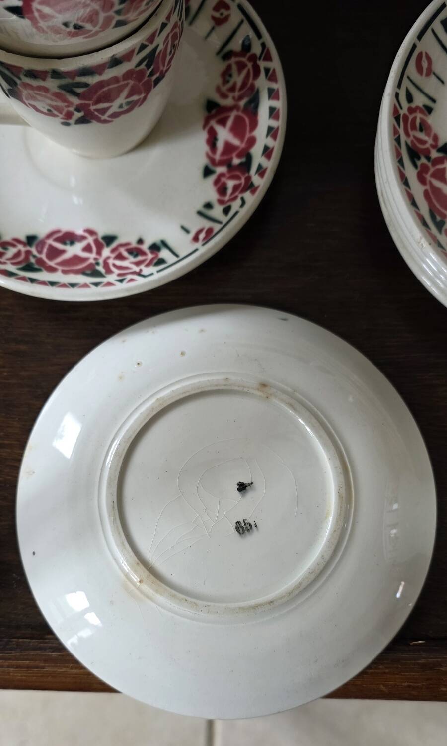 Tasses à café Art Déco décors de roses