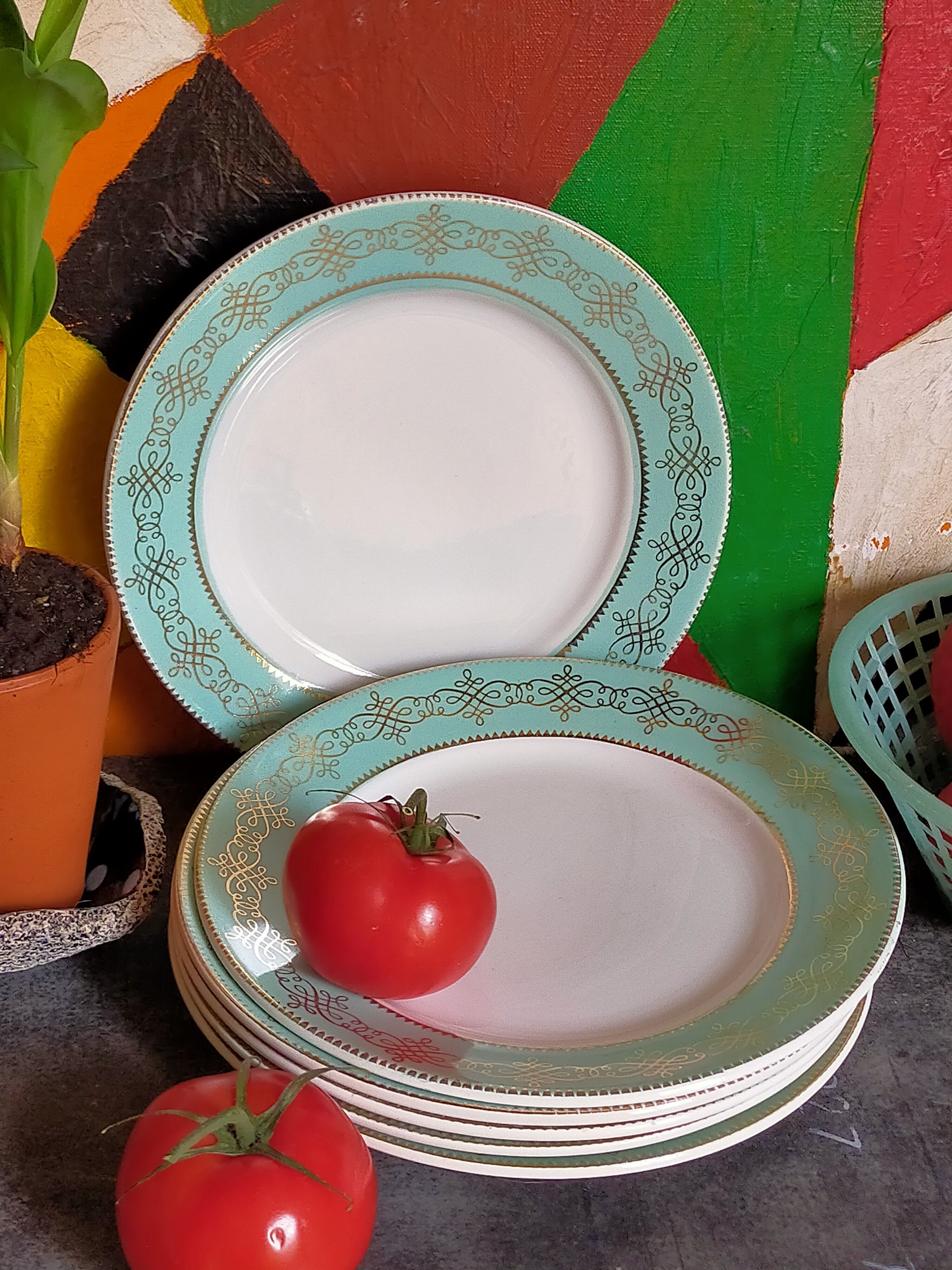 Six plates of vintage Badonviller earthenware with gold frieze