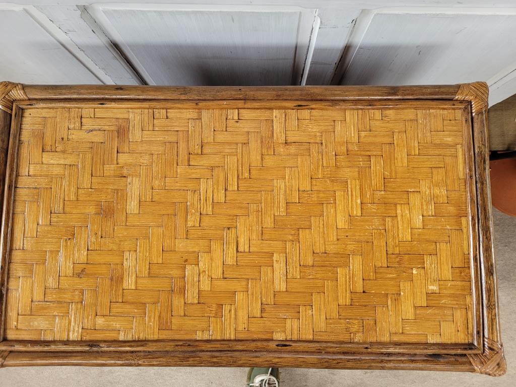 Chest of drawers made of wood, rattan and bamboo.