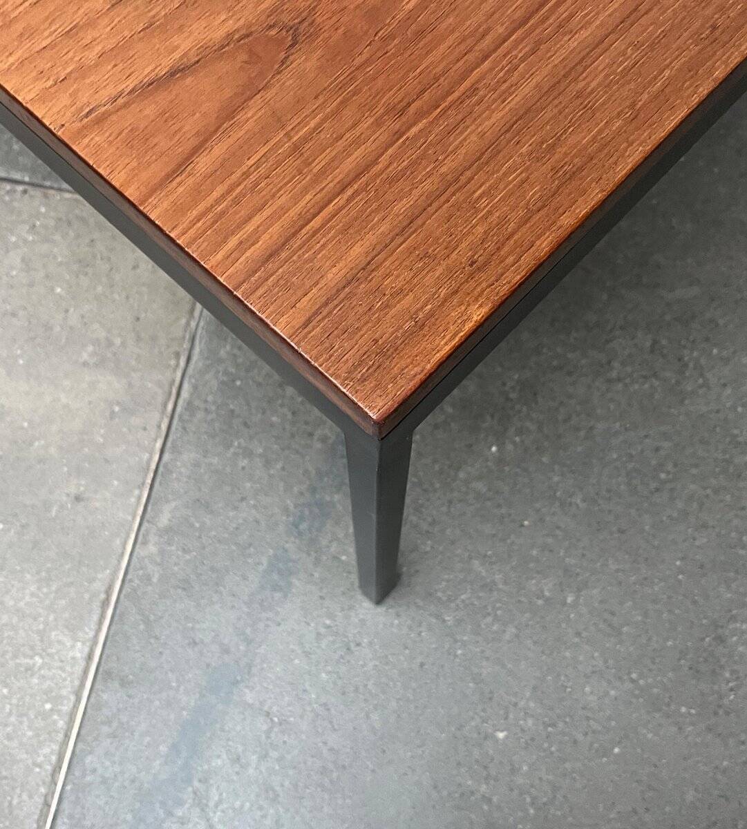 Mid-century minimalist teak side table by Florence Knoll for Knoll International, 1950s.