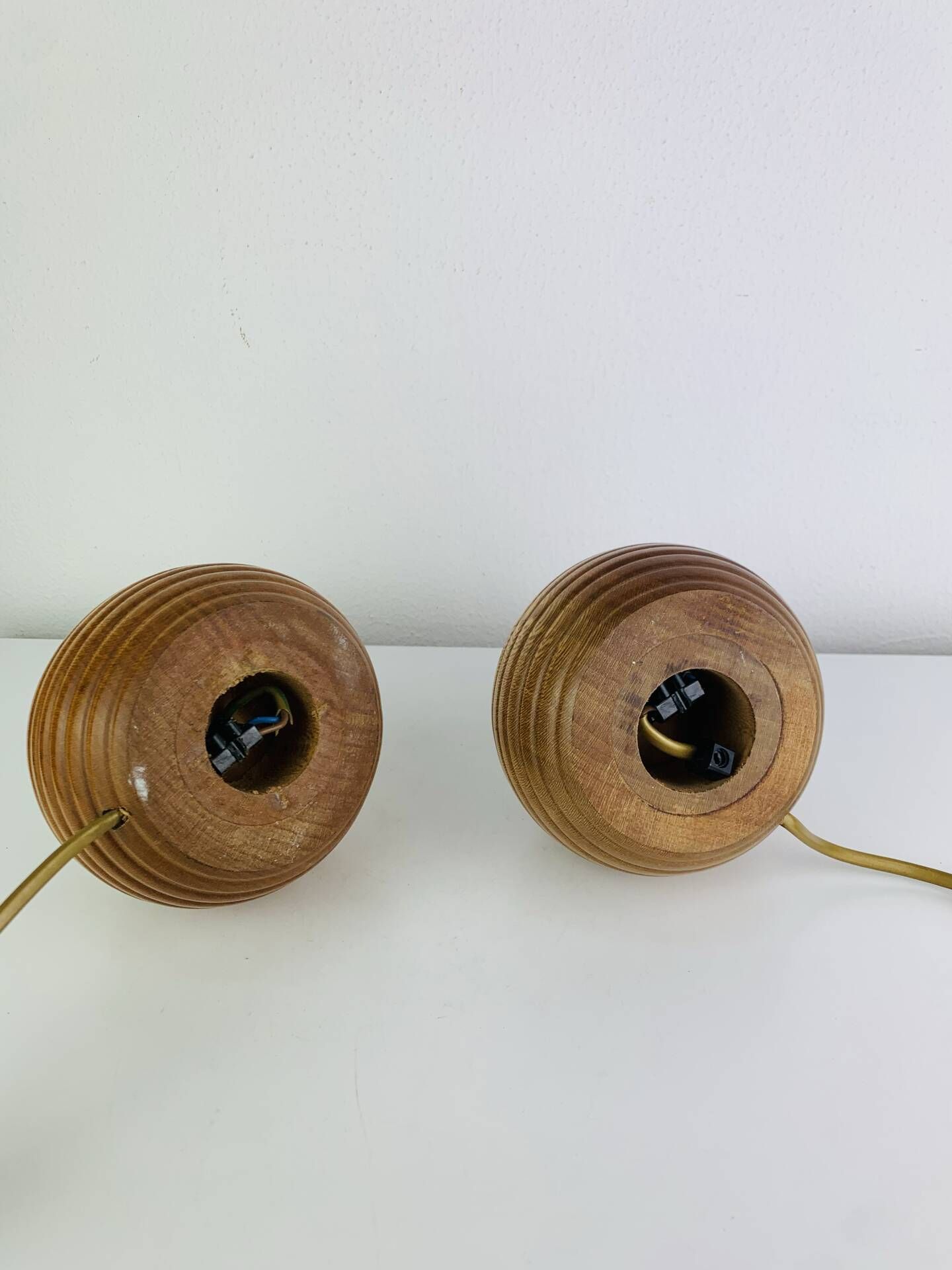 Paire de lampes boules en bois, années 80