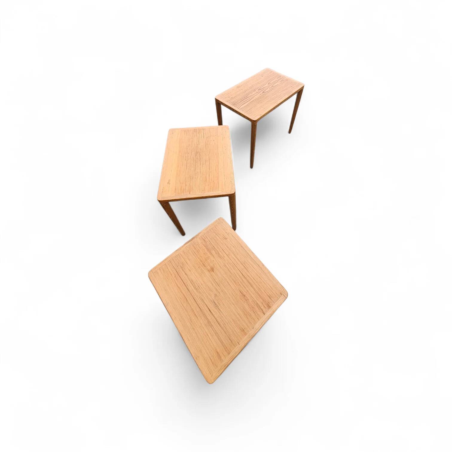 Ensemble de 3 tables gigognes en chêne massif / Henry Walter Klein pour Bramin / 1970