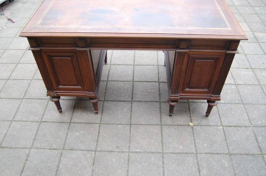 Napoleon III chest of drawers desk in walnut from the 19th century