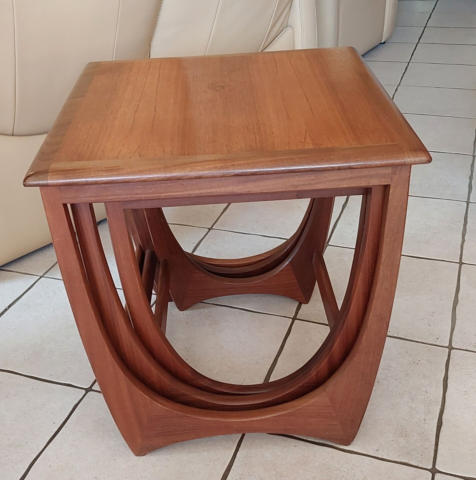 3 Tables gigogne G Plan vintage 1960 /70 Wilkins