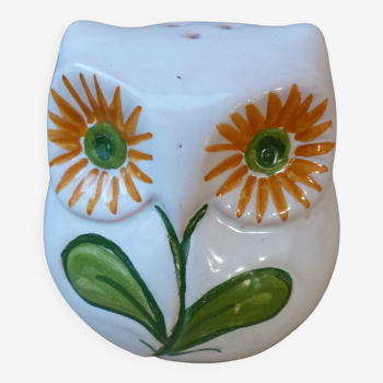 Ceramic salt shaker in the shape of nice eyes in bloom , owl Vintage