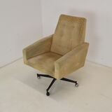 Fauteuil pivotant avec roulettes du milieu du siècle années 1970