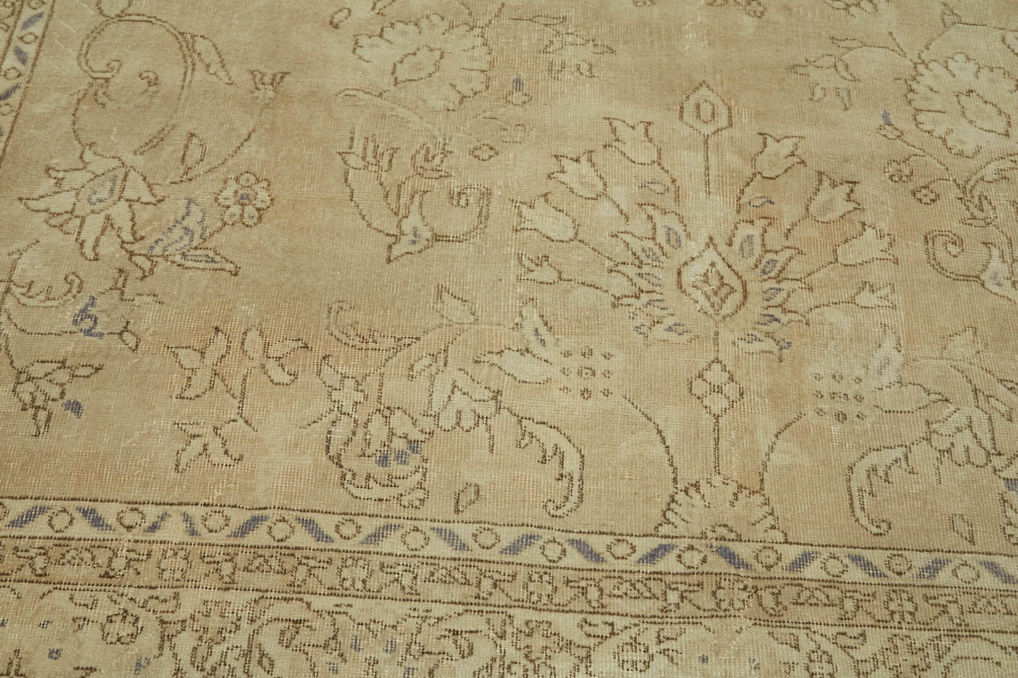 Handmade turkish, 1980s, 250 cm x 376 cm