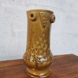 Zoomorphic 'owl' ceramic vase