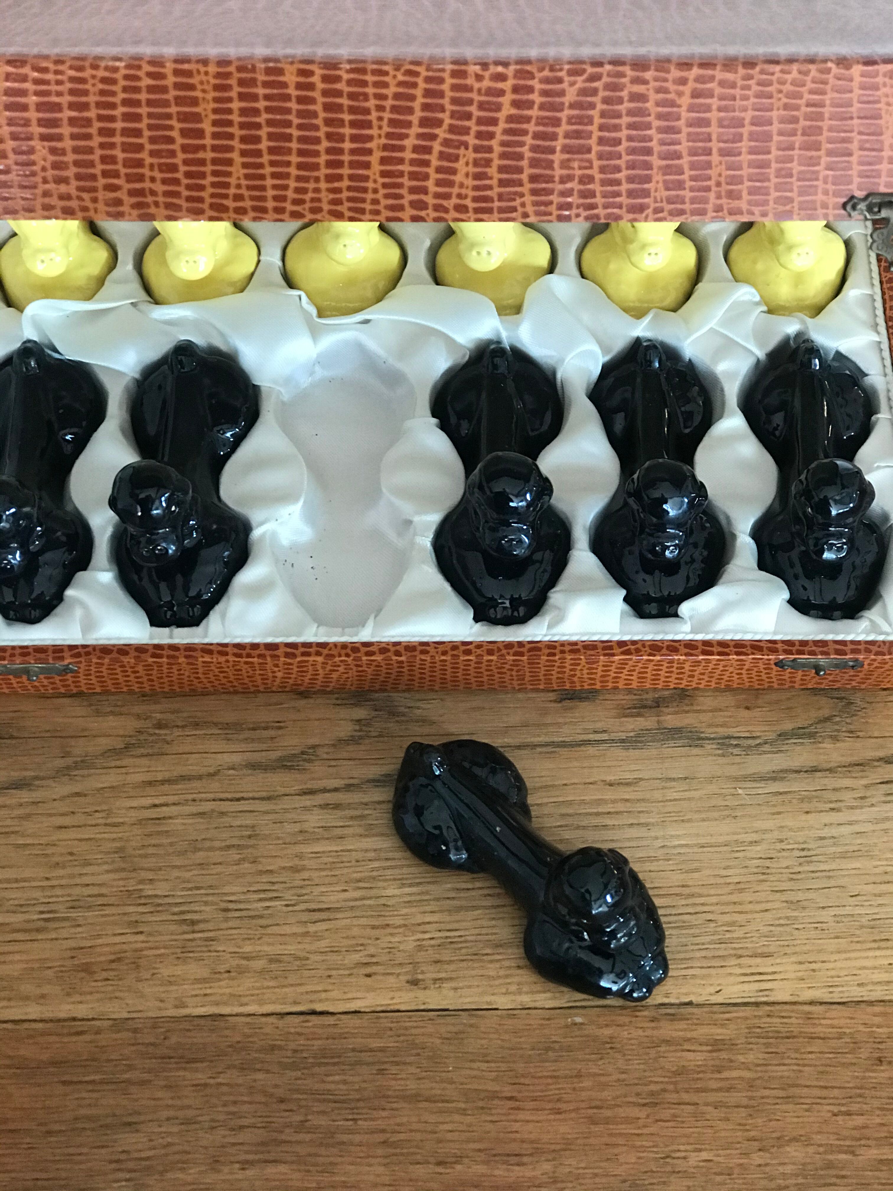 Lot of 12 vintage poodle-shaped knife holders