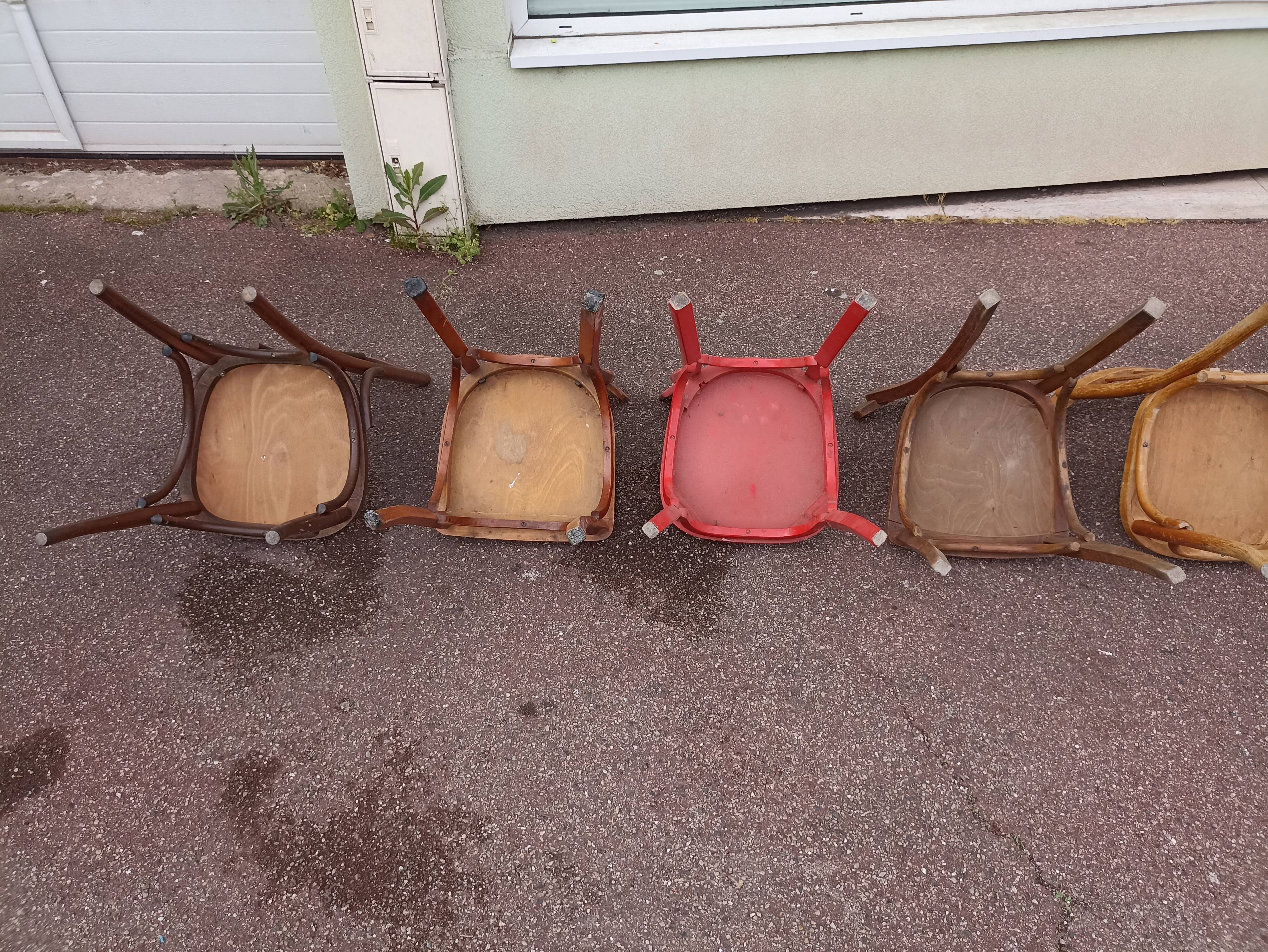Set of 8 mismatched wooden bistro chairs - vintage