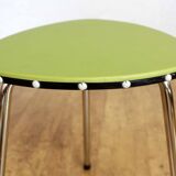 Tabouret vintage vert et chrome