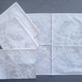 4 towels