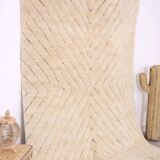 Moroccan handwoven wool rug, 250x150 cm, traditional style.