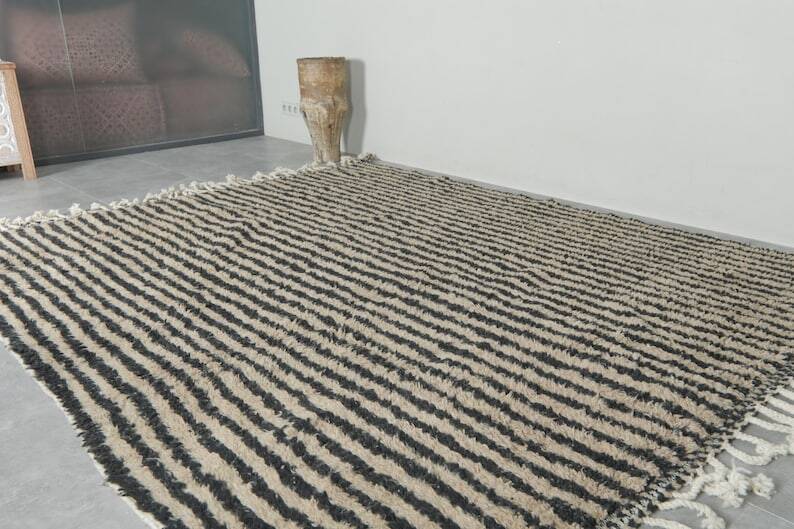 Handwoven Moroccan rug - wool - 305 x 205 cm