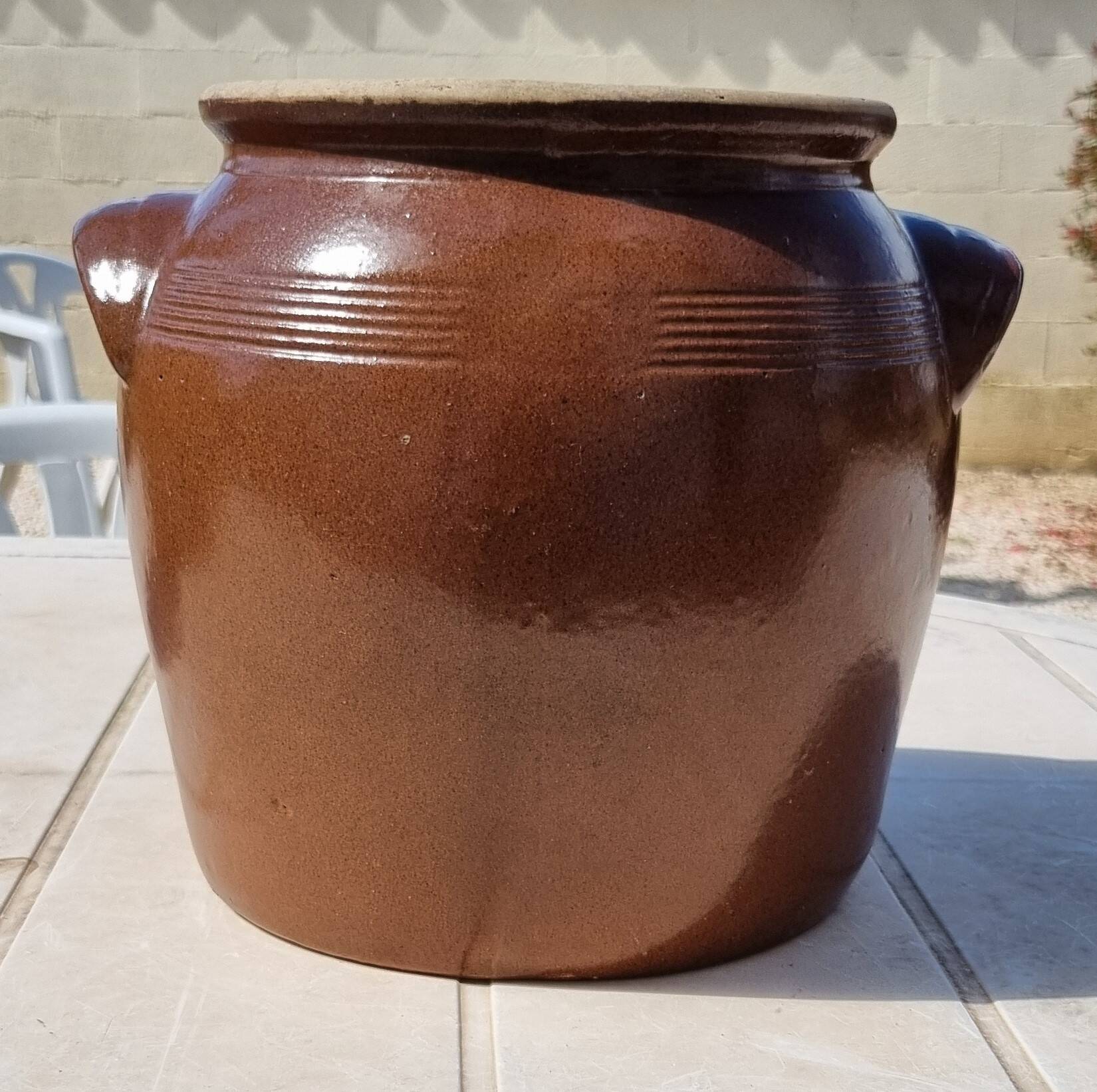 Vintage ceramic glazed stoneware pot