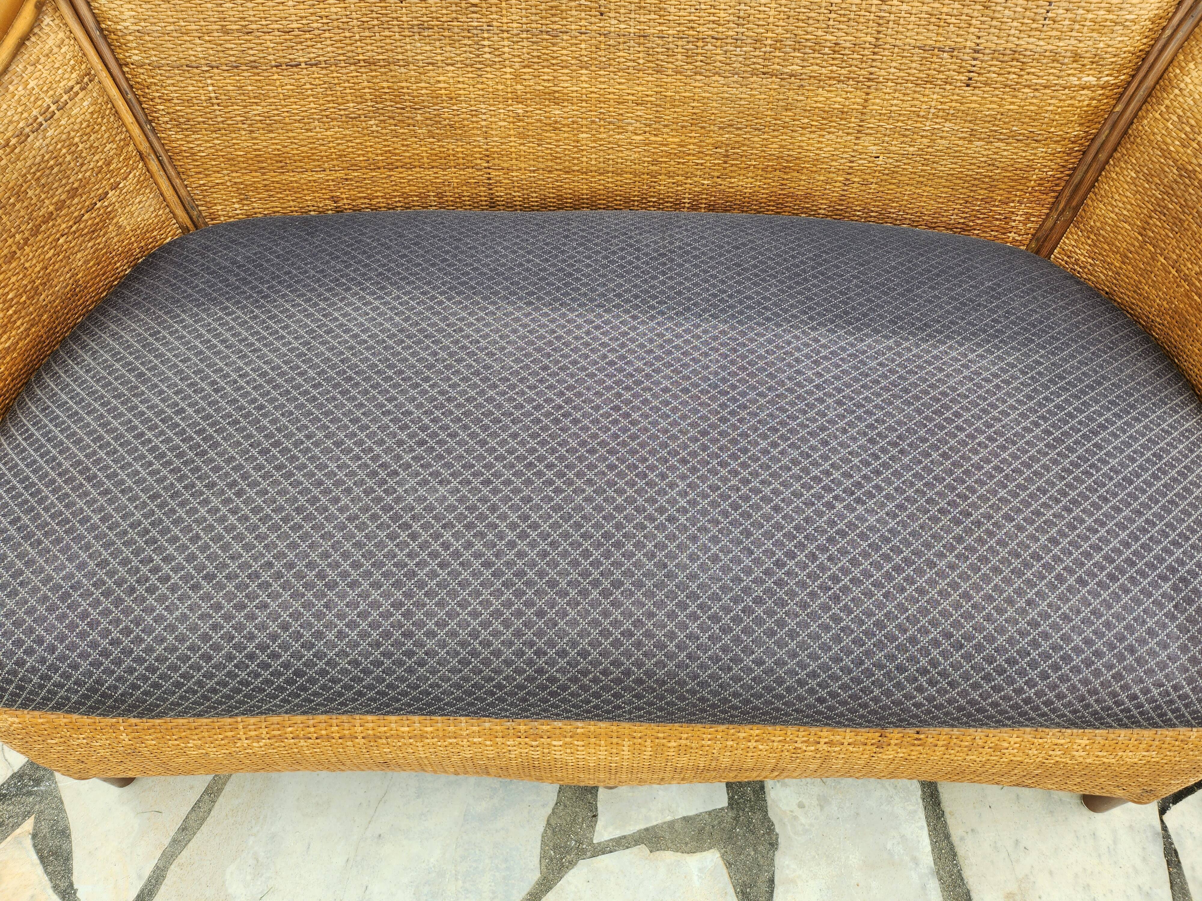 Vintage bench 2 places in rattan and woven rice straw.