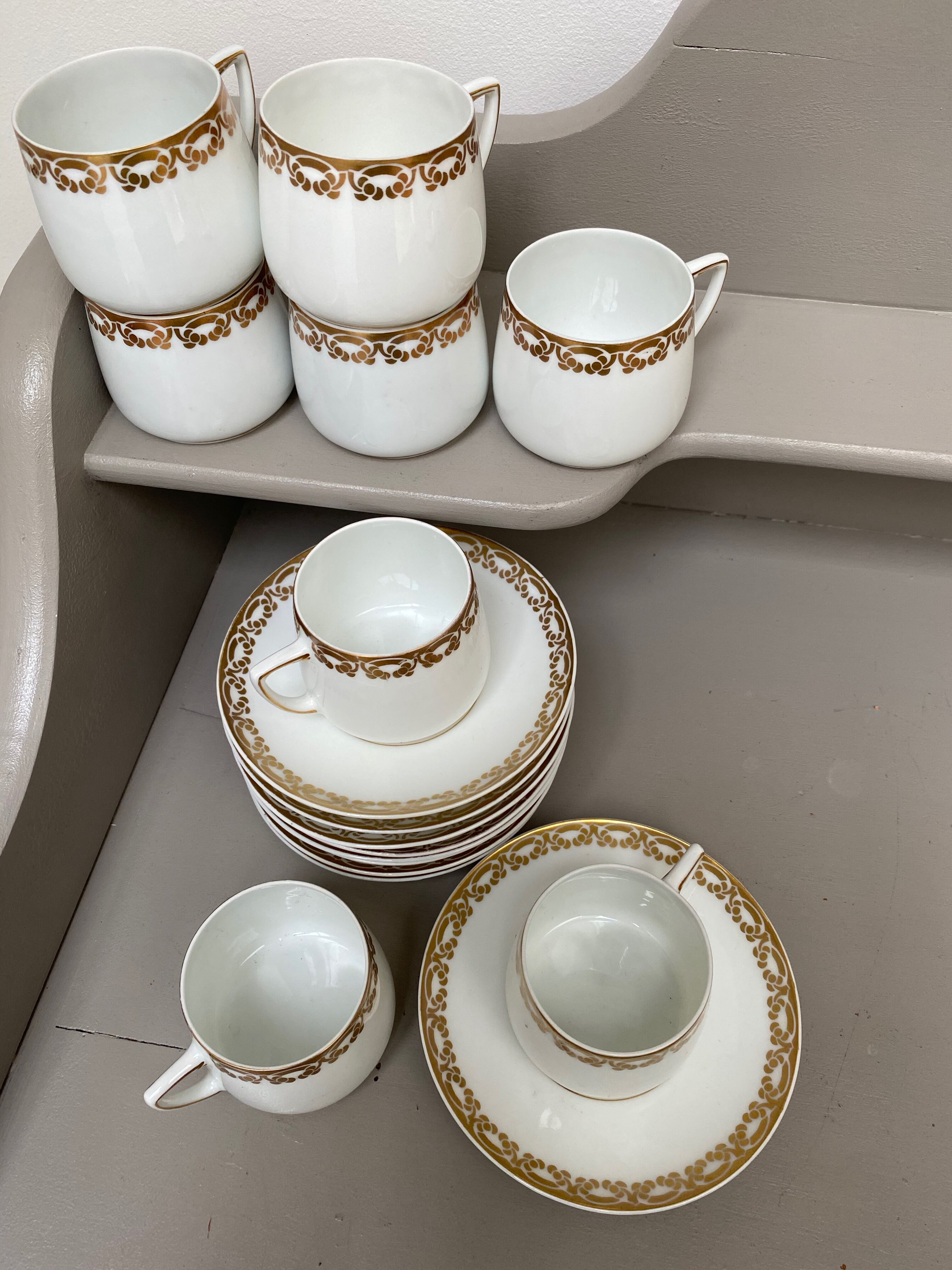 Hermann Ohme Silesia porcelain cup service