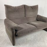 Maralunga sofa by Vico Magistretti for Cassina