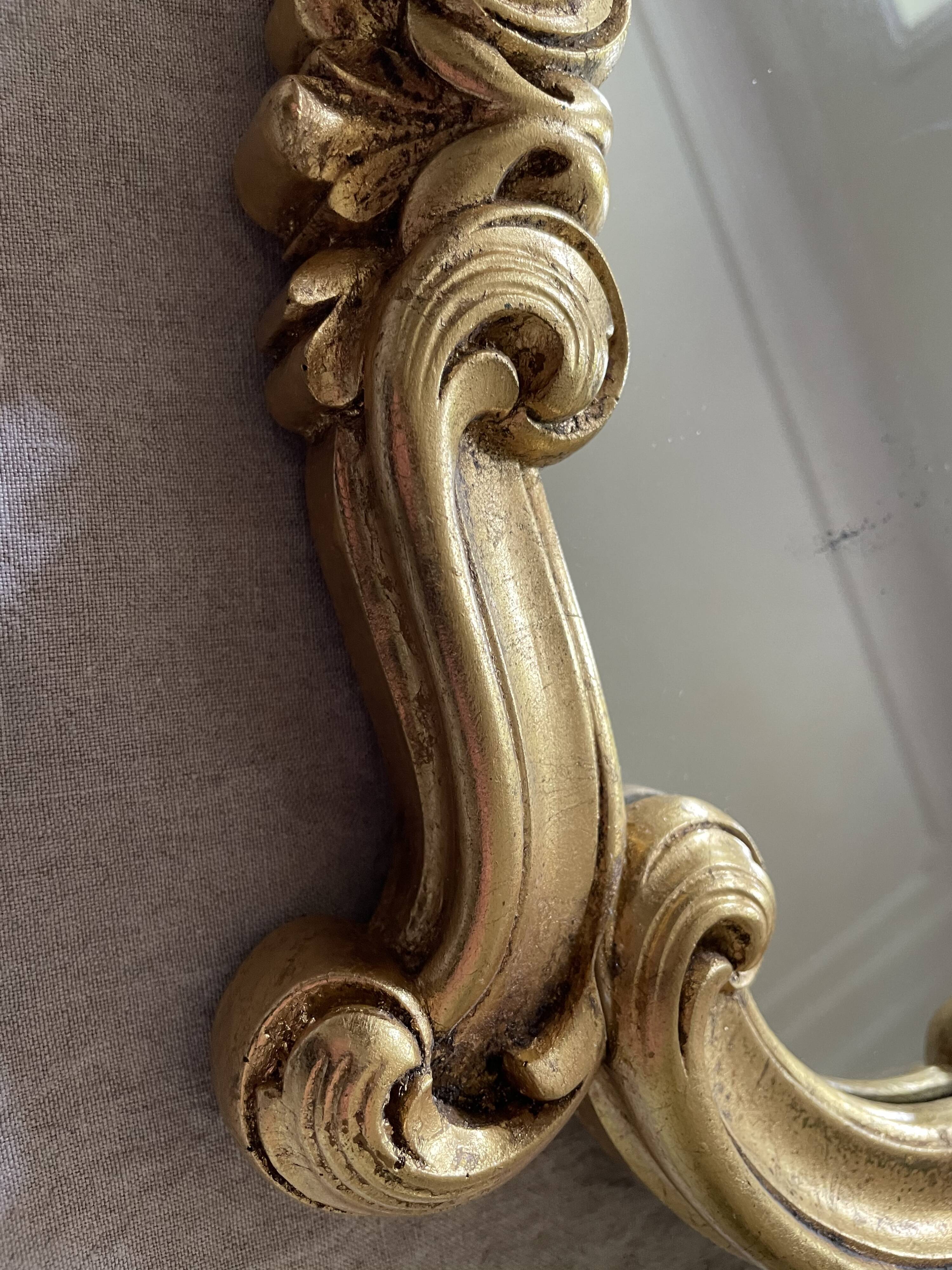 Golden resin rock mirror  42x68cm