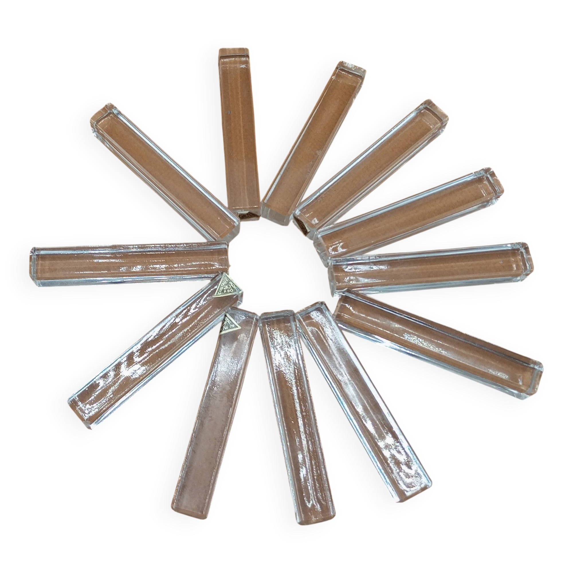 12 crystal knife rests from Arques