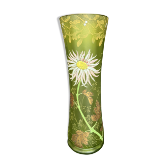 Vase en verre émaillé art nouveau