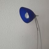 Corolla articulated reading light in blue glass