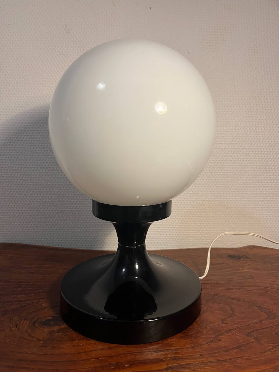 Opaline and black metal table lamp, 1980s