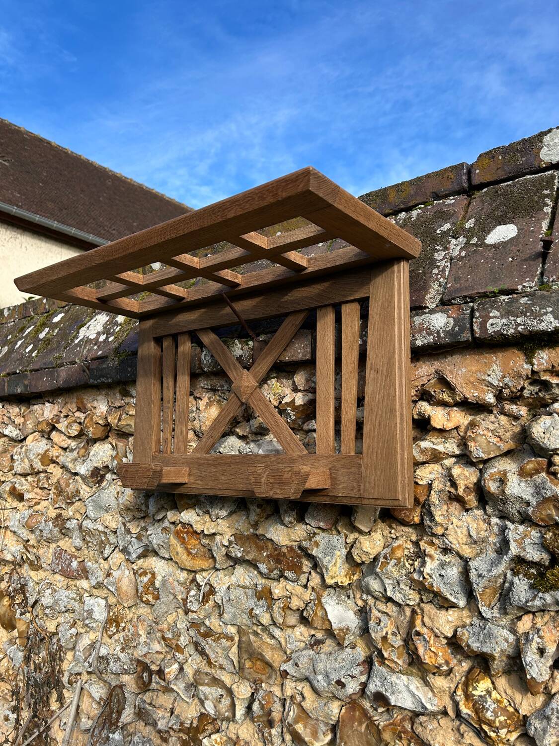 Art Deco wall-mounted coat rack in grey oak