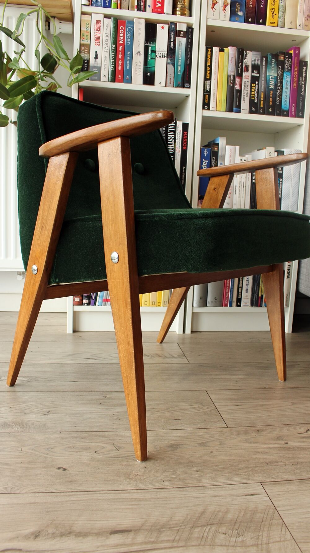 Armchair 366 polish designer Joseph Chierowski 1962