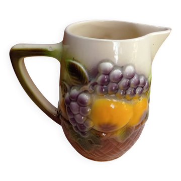 Jug in slipware