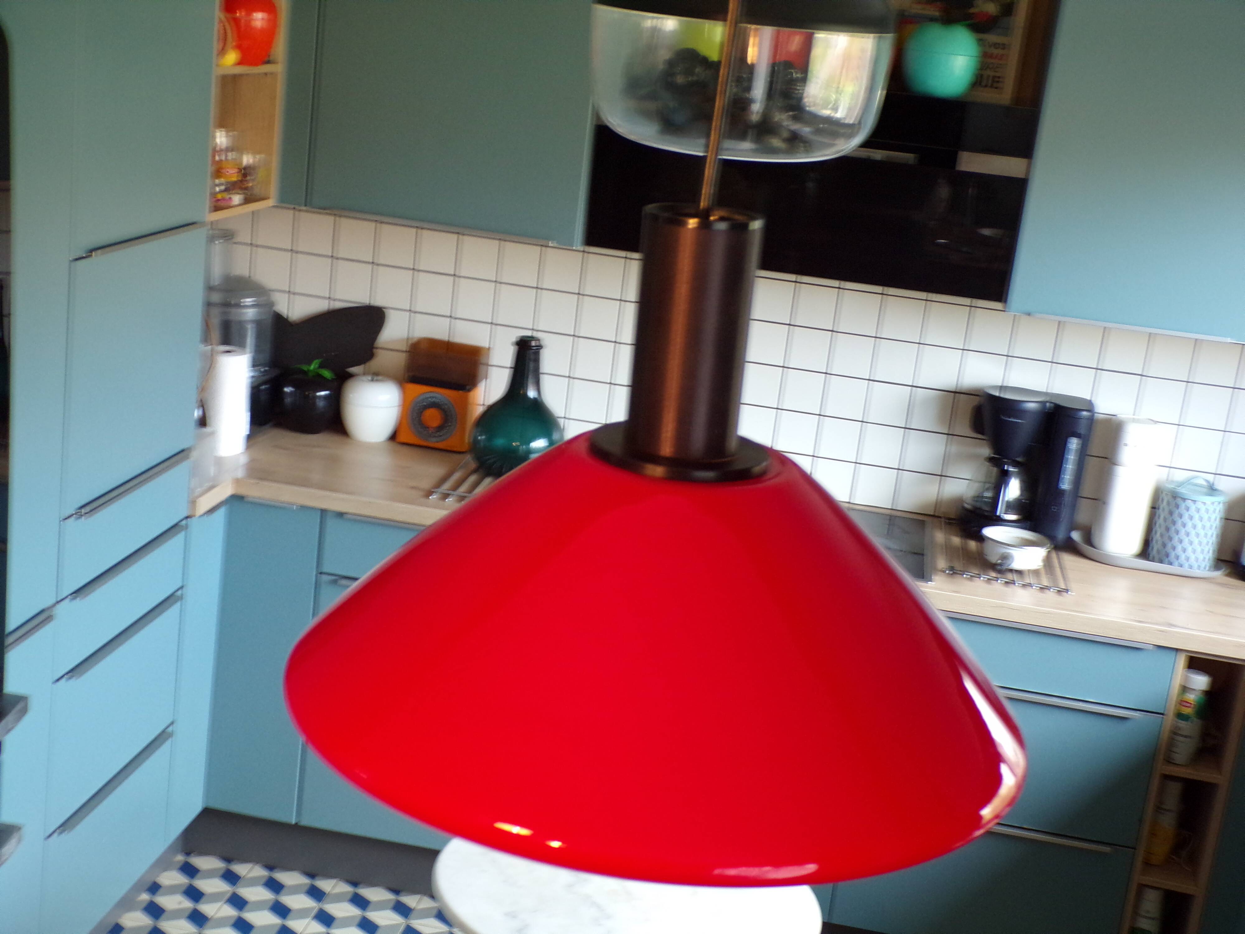 Suspension 1970 Scandinavian opaline