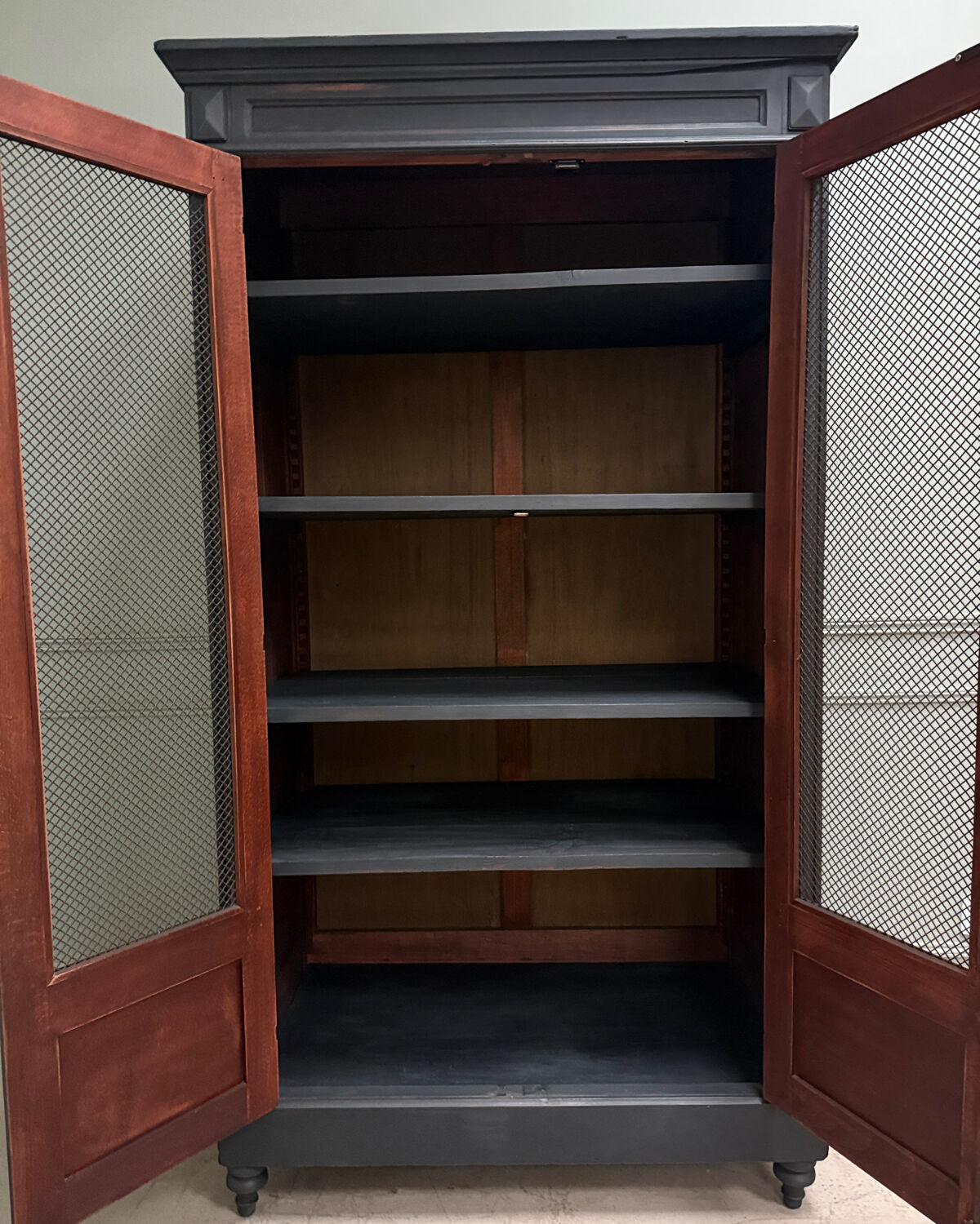 Directoire library with black patina (renovated)