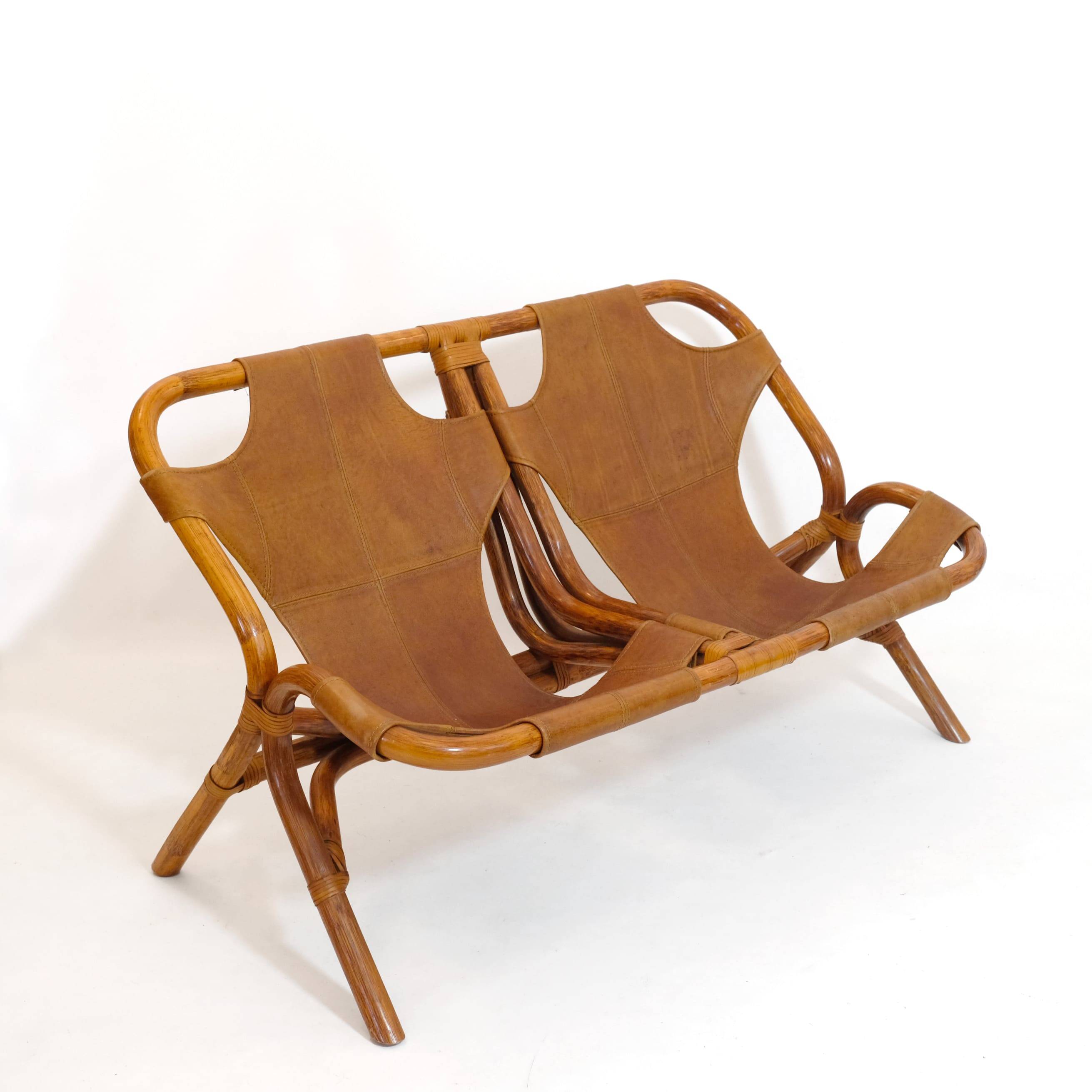 Rohe Noordwolde, banquette en bambou et cuir, 1970s.