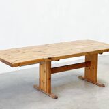 1980's pine extendable dining table